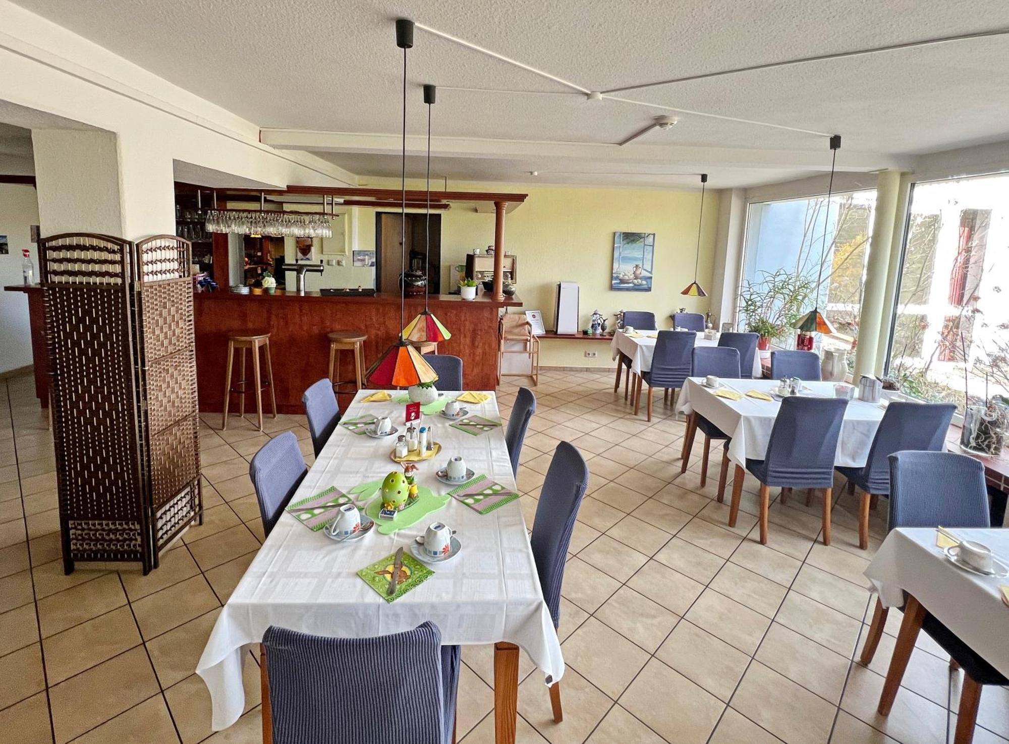 Hotel Am Klieversberg Wolfsburg Bagian luar foto